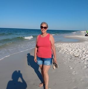 Meet your Posher, Tracy